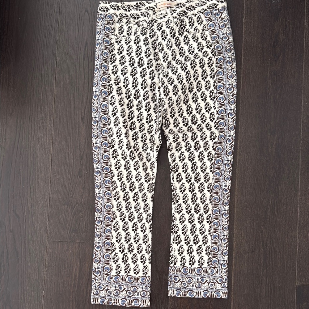 Tory Burch White and Navy Printed Cropped Pants